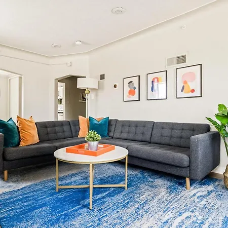 Stylish City Retreat - King Beds - Walk To Sloans Lake DEN Extérieur photo
