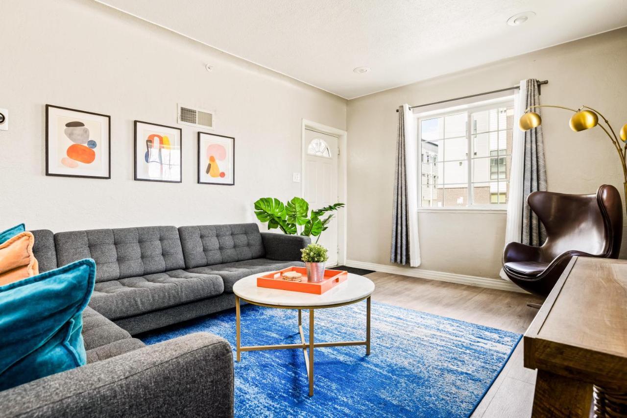 Appartement Stylish Retreat - King Beds - Walk To Sloans *